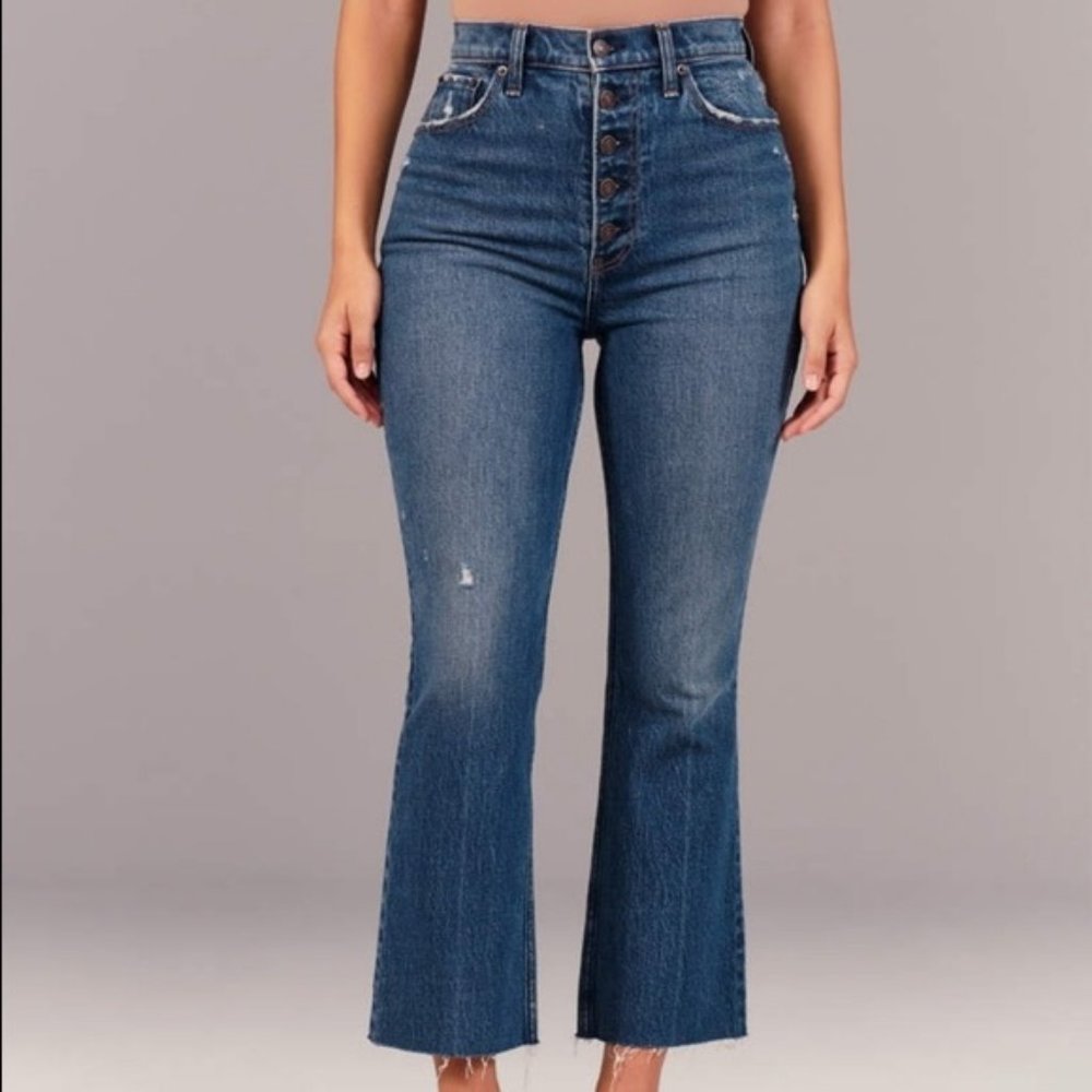 Abercrombie & Fitch Kick Flare Ultra High Rise Button Fly Raw Hem Jean Size 29